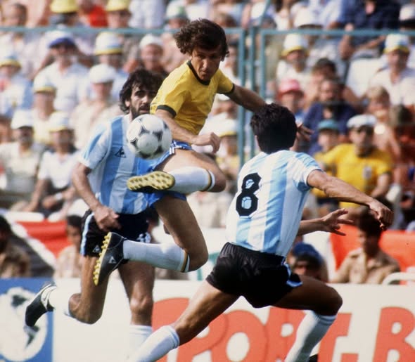 FootballRetroPlus tweet media