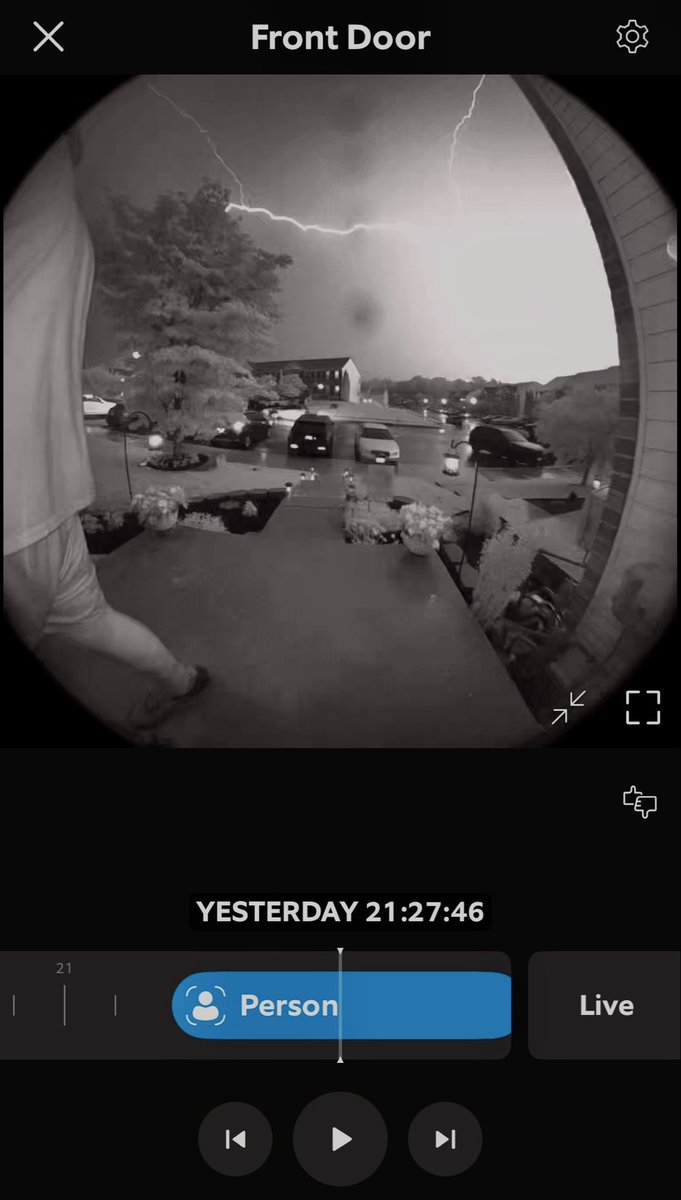 BaltimorePerk's tweet photo. @AvaWBAL Lightning lights up the sky in Bel Air as my son came home from the gym last night. https://t.co/lTqOwf5wjI