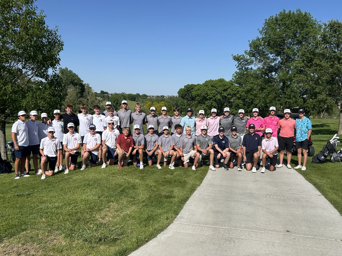 rischeds's tweet photo. An awesome experience yesterday at Indian Creek. Coach Thompson @golf_wolves gave us such a cool opportunity to play for The Cup! We made it to a playoff and came up short, but had the best of times! Kids are already excited for next year compete against the Wolves and Titans! https://t.co/BurCkwh8aQ