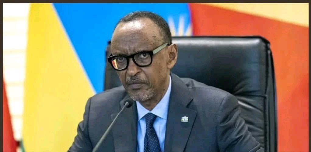 mulikuza_jordan's tweet photo. ‼️🔴‼️#RDC vs #Rwanda : le président @PaulKagame a déclaré :
« Les sanctions font #mal, mais mettre fin à l’invasion et à l’exploitation de la #RDC fera encore plus mal.#Tshisekedi, bien qu’on lui ait donné le don de nous faire mal et de nous #nuire, ne vivra pas assez longtemps pour voir les bénéfices de ses actes injustes envers les gens qu’il exploite... »
C’est une #menace directe contre le chef de l’État congolais #Félix #Tshisekedi. Je pense que le peuple congolais ne laissera pas passer inaperçue cette déclaration du président #rwandais car le Congo ne doit rien au #Rwanda, nous sommes un peuple généreux et nous l'avion déjà démontré à la face du monde ! @fatshi13 @DeniseNyakeru