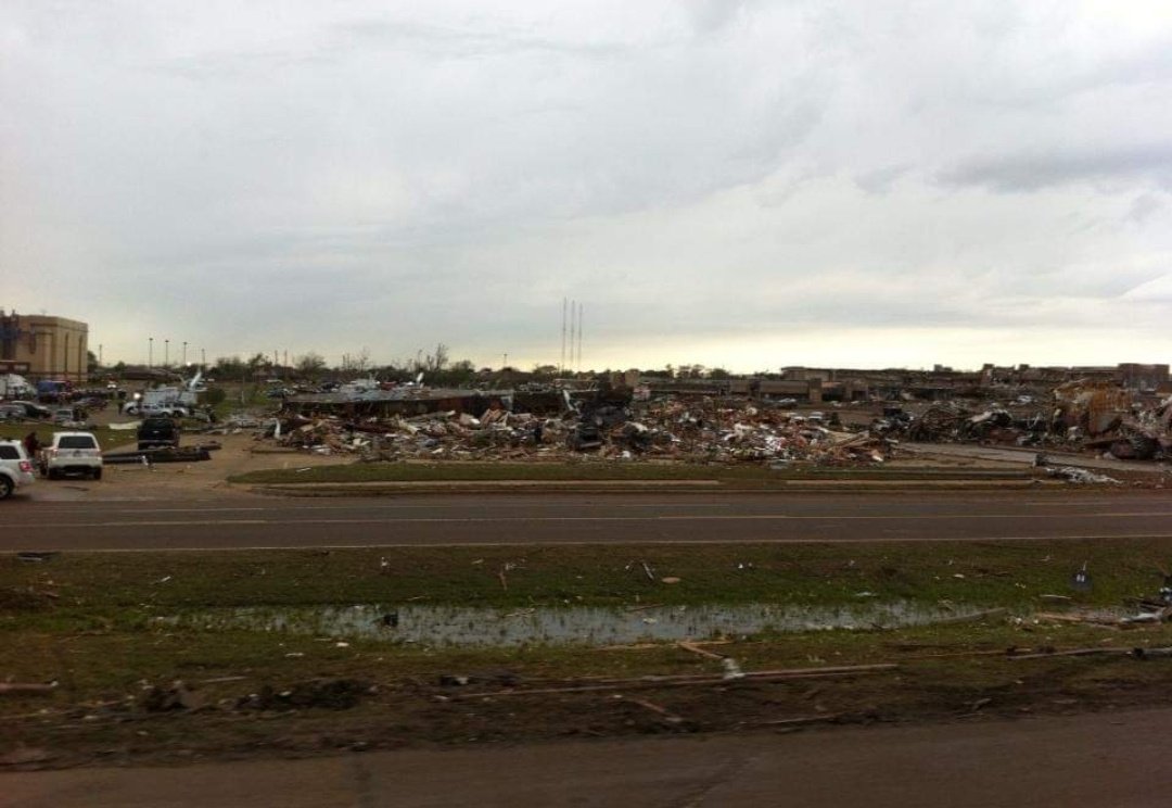 Oklahoma Tornadoes 🌪️ tweet media