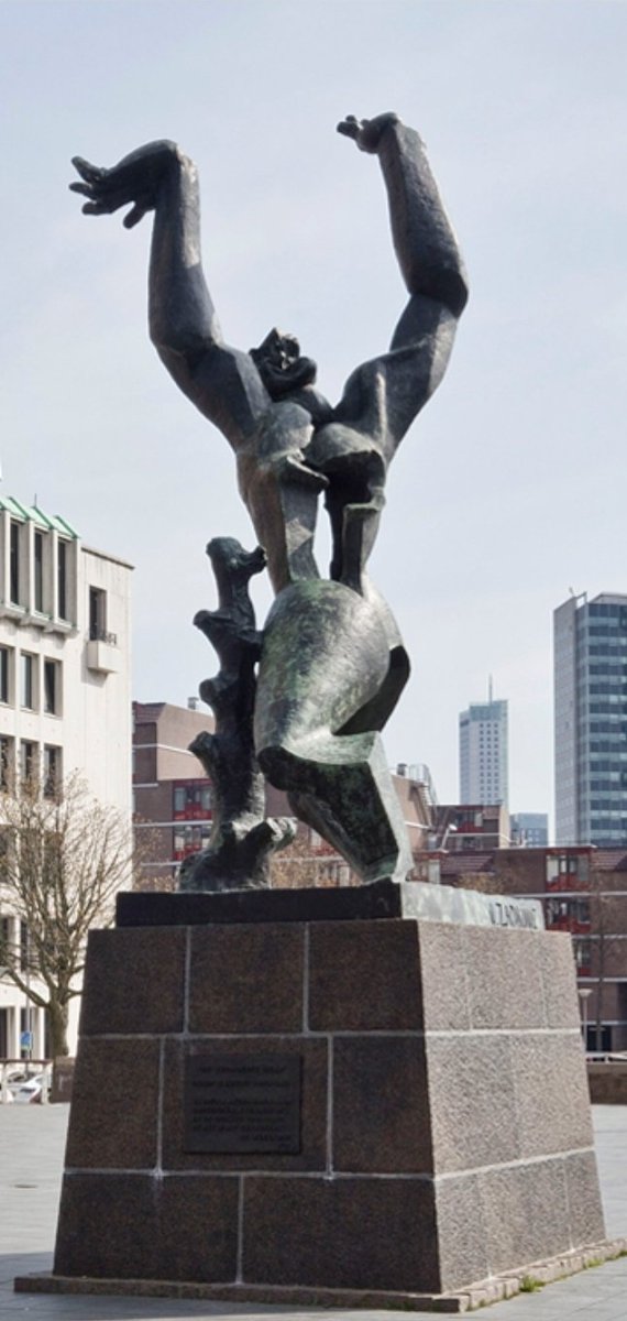 Kit301279's tweet photo. #Rotterdam @rotterdam #14mei1940 https://t.co/k8Hg1Das2b