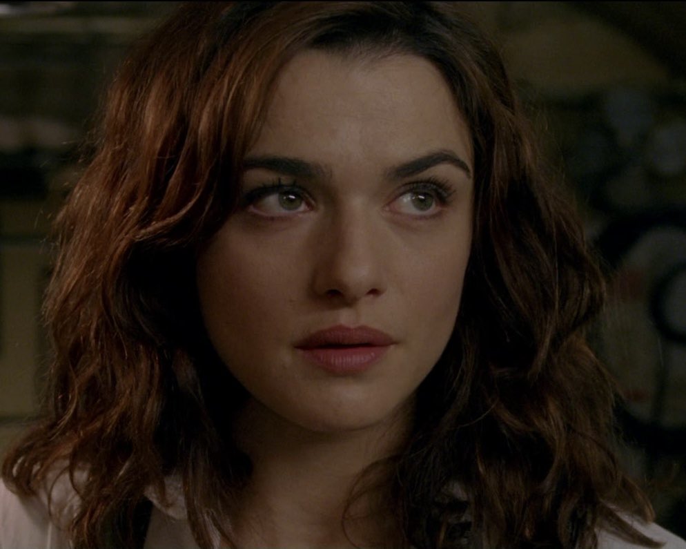 gothicfilms's tweet photo. thinking about rachel weisz in constantine https://t.co/rBMFkYA22Y