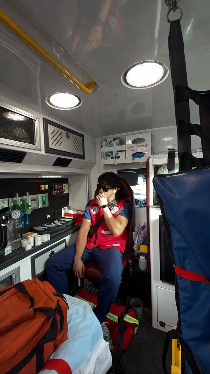 Deil6969's tweet photo. شفت اليوم بالأسعاف 🚑 https://t.co/ocNR3en8Vd