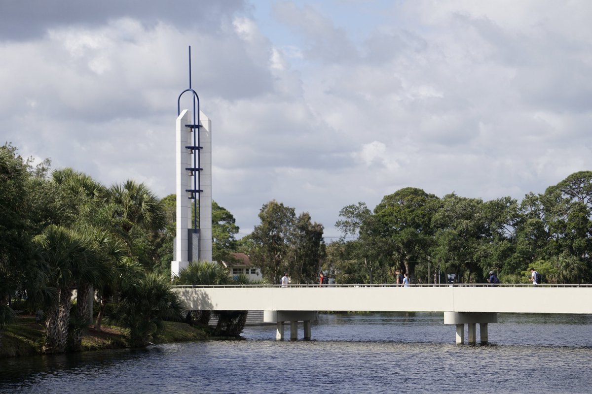 KeiserUFlagship's tweet photo. One bridge. Endless possibilities. https://t.co/fwlZyMIaDs