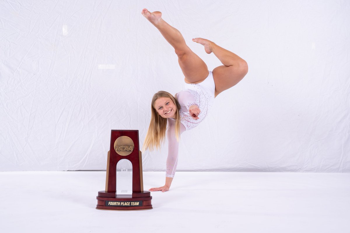 Minnesota Women’s Gym tweet media