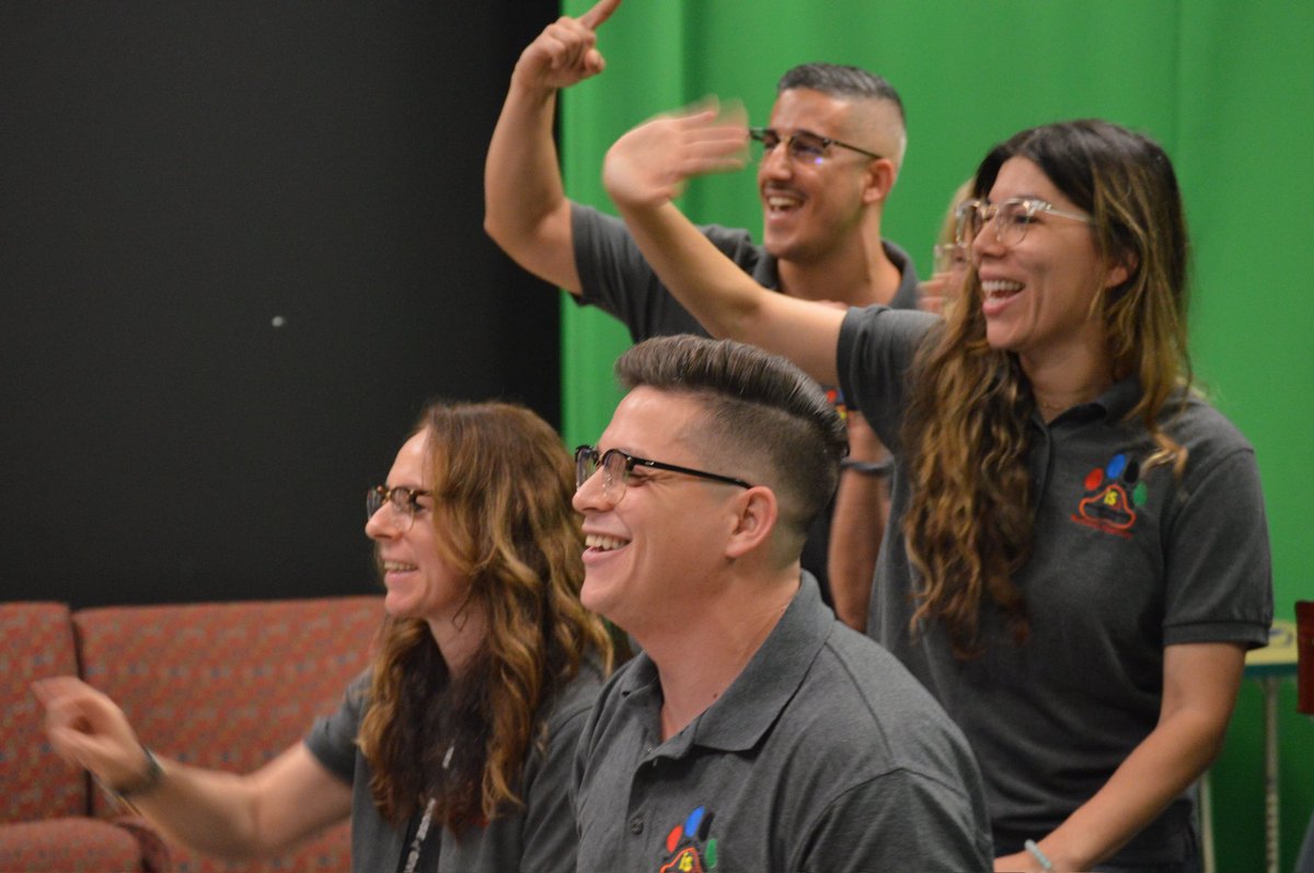 ProfLRod's tweet photo. The 5th Grade Team takes over the BES news broadcast! https://t.co/mNAho8tm5B