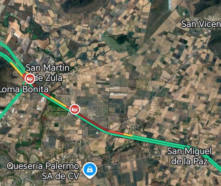 Monitoreo_Ilog's tweet photo. Saben el motivo por el que tráfico esta detenido en esta zona, cerca de la Caseta de Ocotlan
@GN_Carreteras @CAPUFE @088_GN https://t.co/qxelYDelen