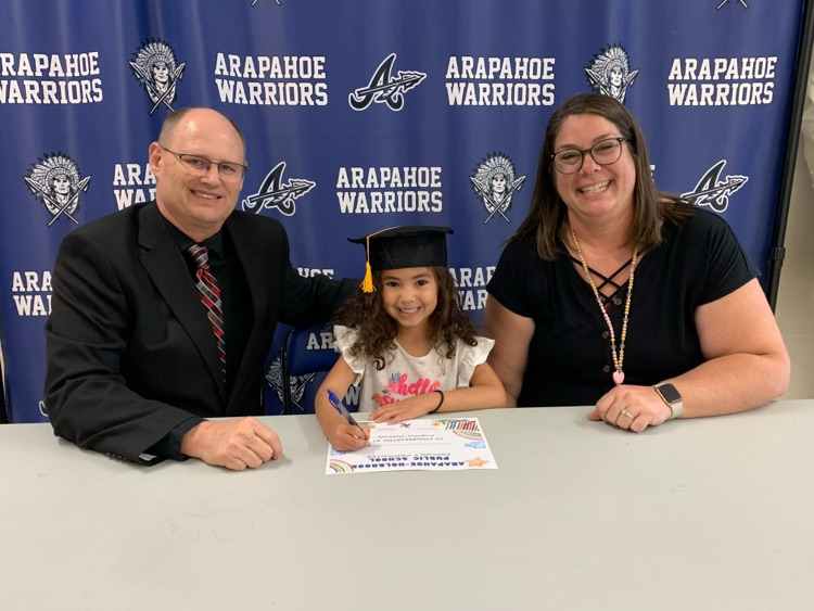 APSNE_Events's tweet photo. The Preschoolers signed their letters of intent to come to Kindergarten at AHPS! https://t.co/llLPjUyZyL