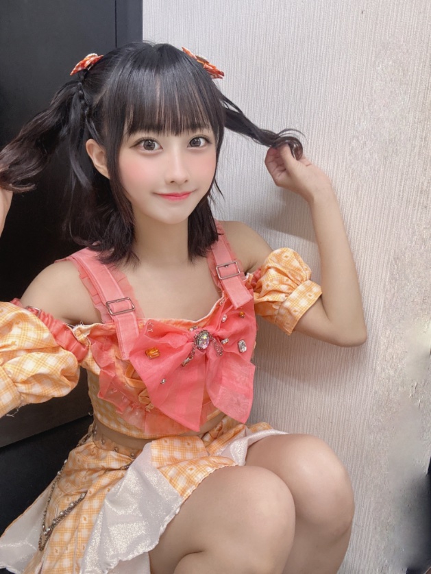 さるひめゆん オレンジも似合うー？🧡