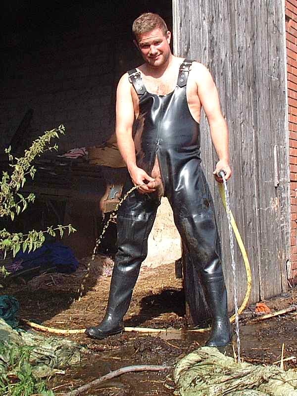1Bidaddy's tweet photo. One for the p*ss lovers https://t.co/I5Z6yRZgz9