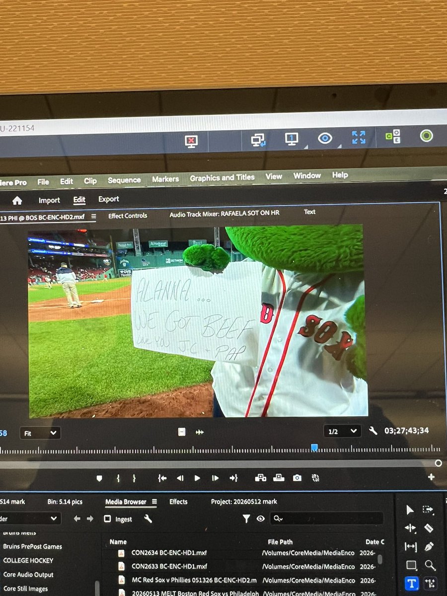 alannarizzo's tweet photo. Last night on @NESN’s Unobstructed Views, I chose the Philly Phanatic, over Wally, as the best mascot in @MLB.  Wally would like a word. https://t.co/LRpUJyM1L9