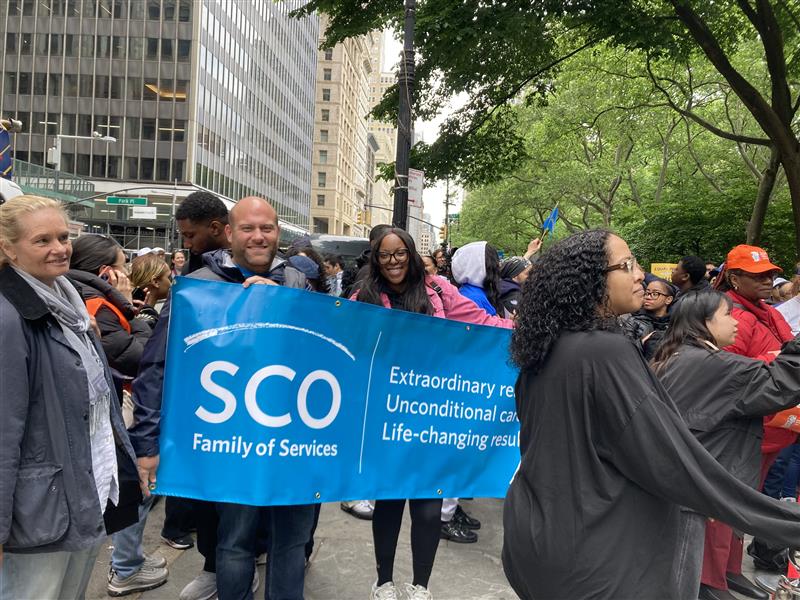SCOfamily's tweet photo. Nonprofit human services workers do the same work as their City peers — for 30% less in wages. 

We're rallying to tell @NYCMayor and @NYCCouncil that an affordable NYC must include #JustPay for the workers who make our city livable. Pass Int 0452 now! @althea4theBX https://t.co/42Huf6oHDQ