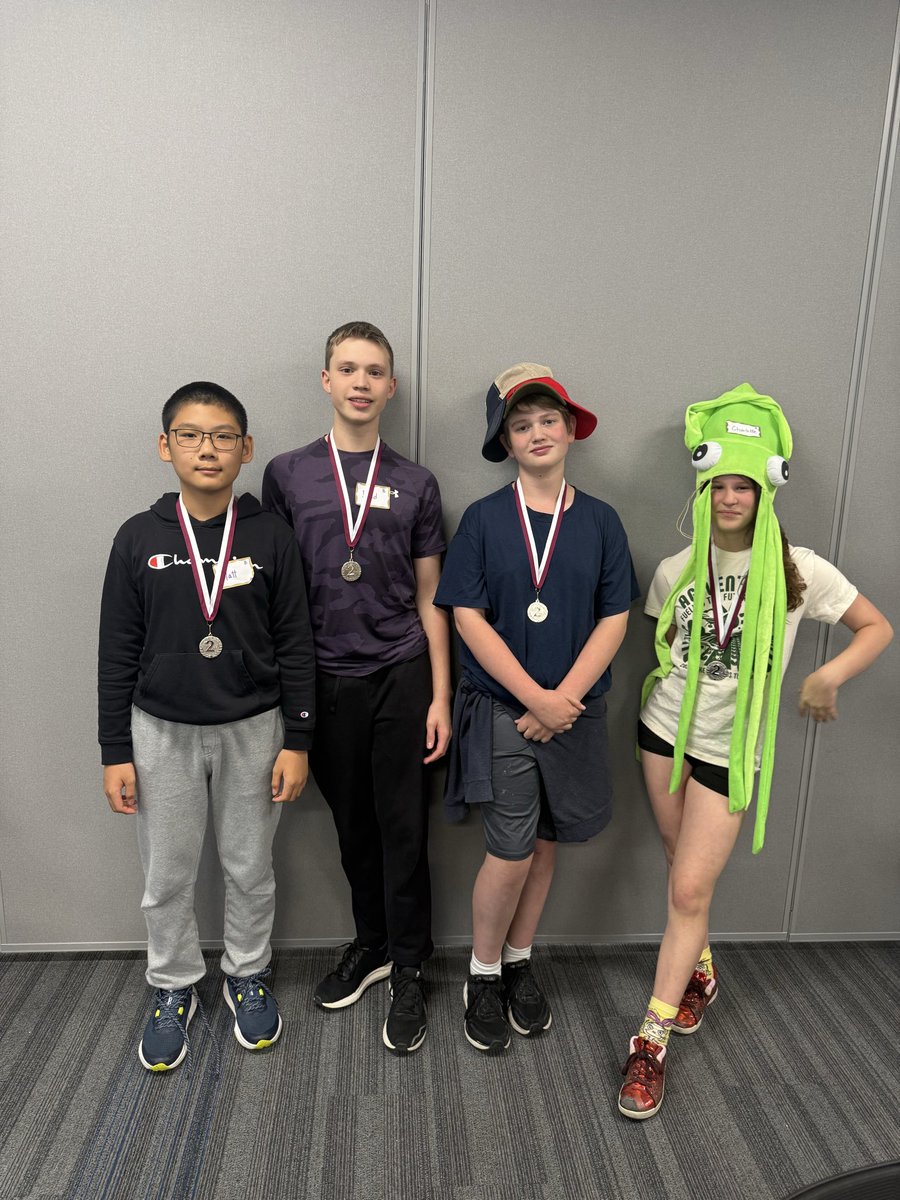 BMSHAL_Hahn's tweet photo. 6-8th MPS Mad Hatter Quiz Bowl!  Congrats to the BMS B team getting 2nd place today! @MPS_HAL @BMSActivities https://t.co/7g8BdMFsaq