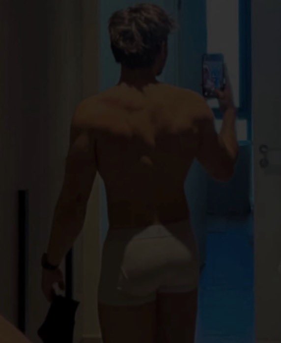 nude tvr (11k) tweet media