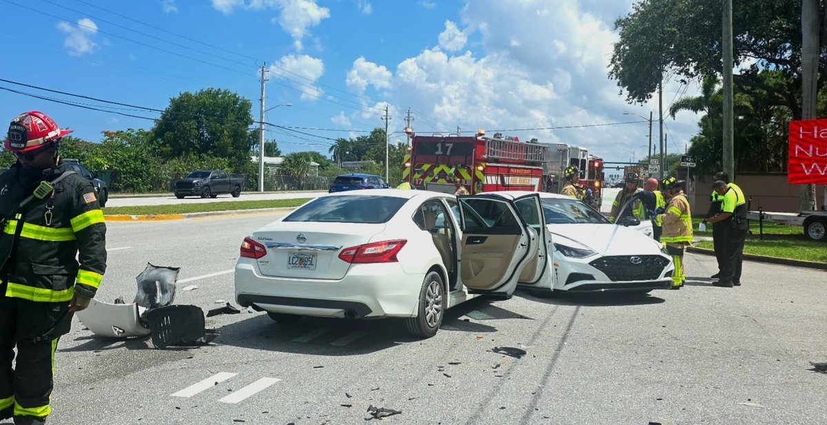 RivieraBeachPD's tweet photo. #TrafficAlert crash with injuries: 7300 block of North Military Trail in front of VA Medical Center. Two southbound lanes are impacted; expect delays until 4:30 p.m. If you're traveling in the area, consider alternate routes. https://t.co/HeMSvkfAZA
