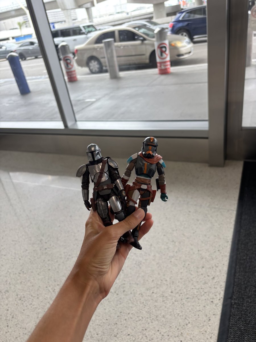 The Mollylorian and Grogu tweet media
