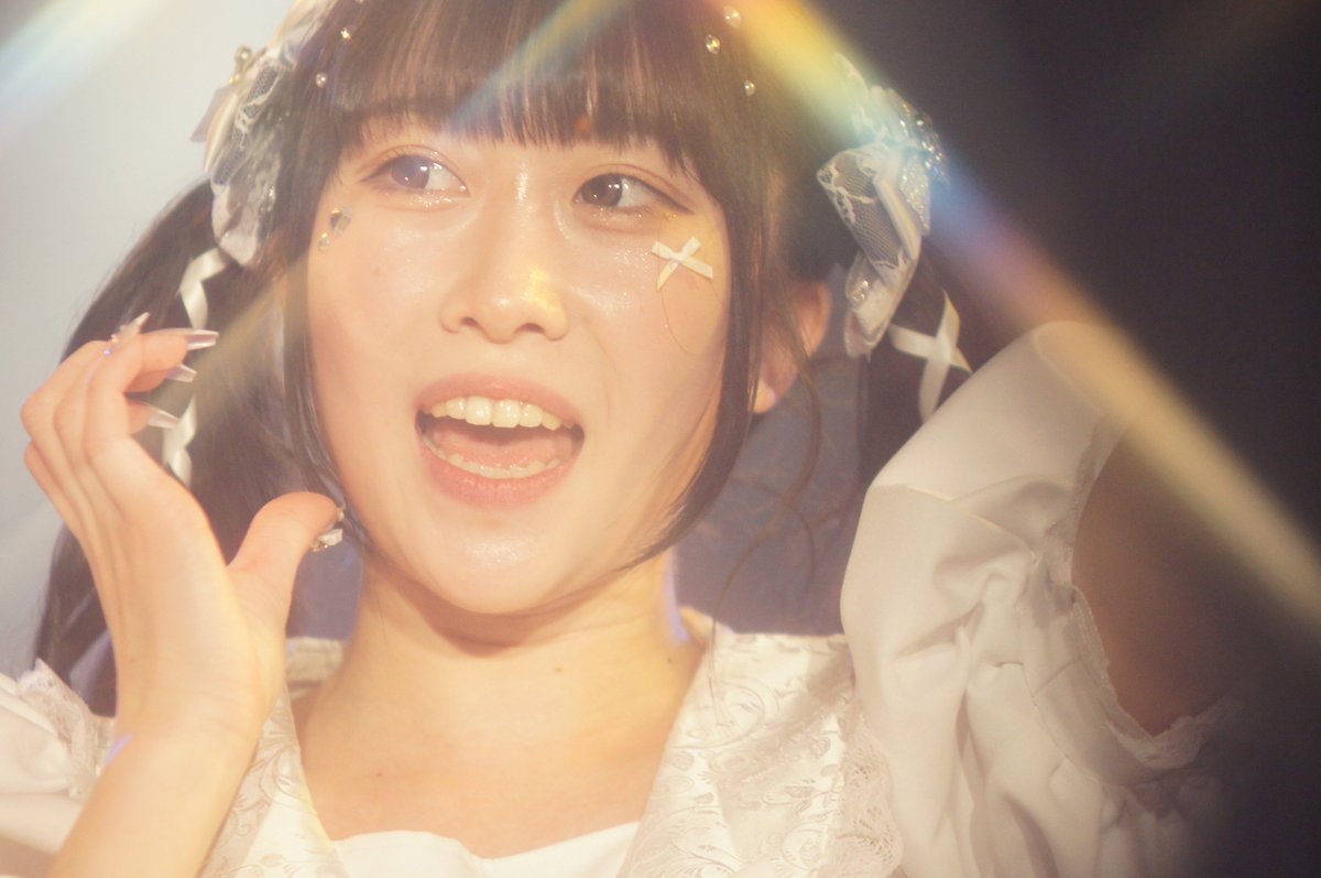 marianut's tweet photo. 2026/5/13
#大園りあ
#夜とメルク︎︎
#よるめる
#メレンゲホワイト担当
#りあるタイム
@yorumeru_ria https://t.co/f9GVKcd9hv