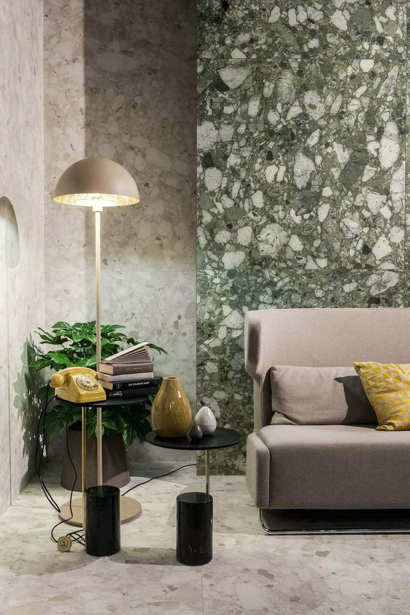 JulianTile's tweet photo. The presence of green is unmatched.

#green #tiledesign https://t.co/SePIPx7FWI