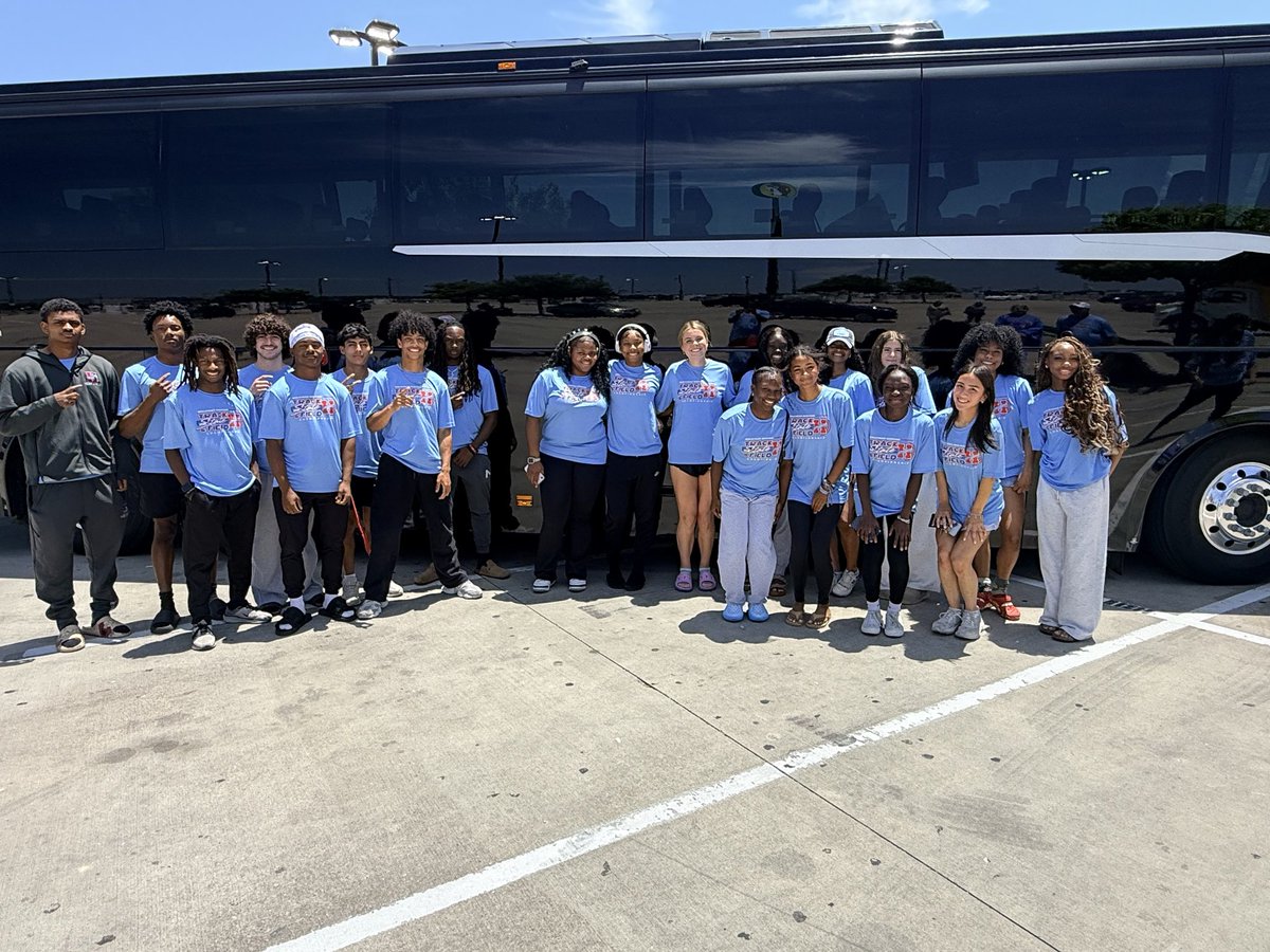 mhhstrack's tweet photo. @CoachJTII in January: “I’m tired of taking a suburban to Austin, I want to take a bus!”

Here we are headed to Austin on the charter! Shoutout to our kids for accepting the challenge and understanding the assignment!

#JagSpeed #DASH #GD2BAJ https://t.co/qBcKbs5VkI