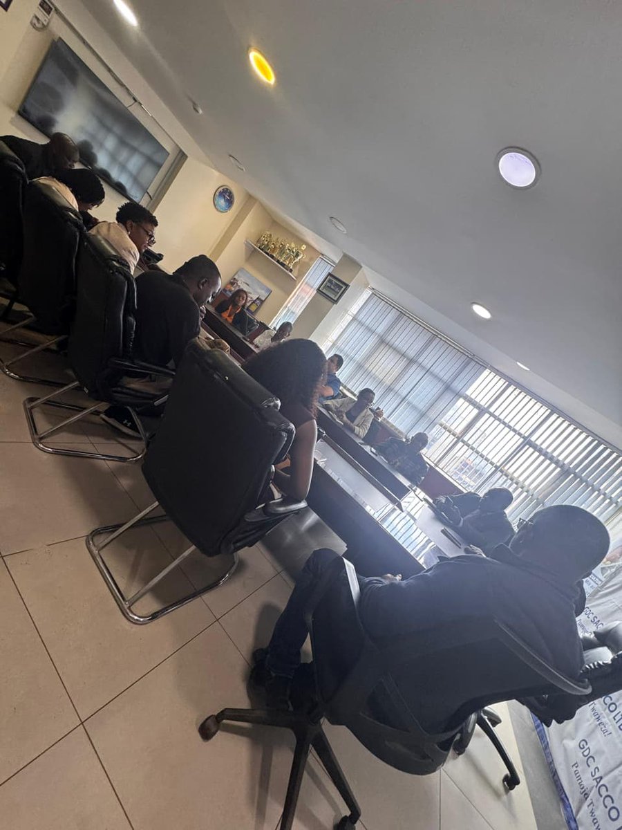 NamibiainKE's tweet photo. 🇳🇦➡🇰🇪 Namibian business &amp; govt officials, led by Honorary Consul Mr. Said Ali &amp; MSEA Chairman Mr. James Mureu, joined MPs &amp; youth leaders at Githunguri SACCO. Africa sharing solutions with Africa! 🥛🥑 #Cooperatives #NamibiaKenya #MSEA https://t.co/BGvy8zhHjE