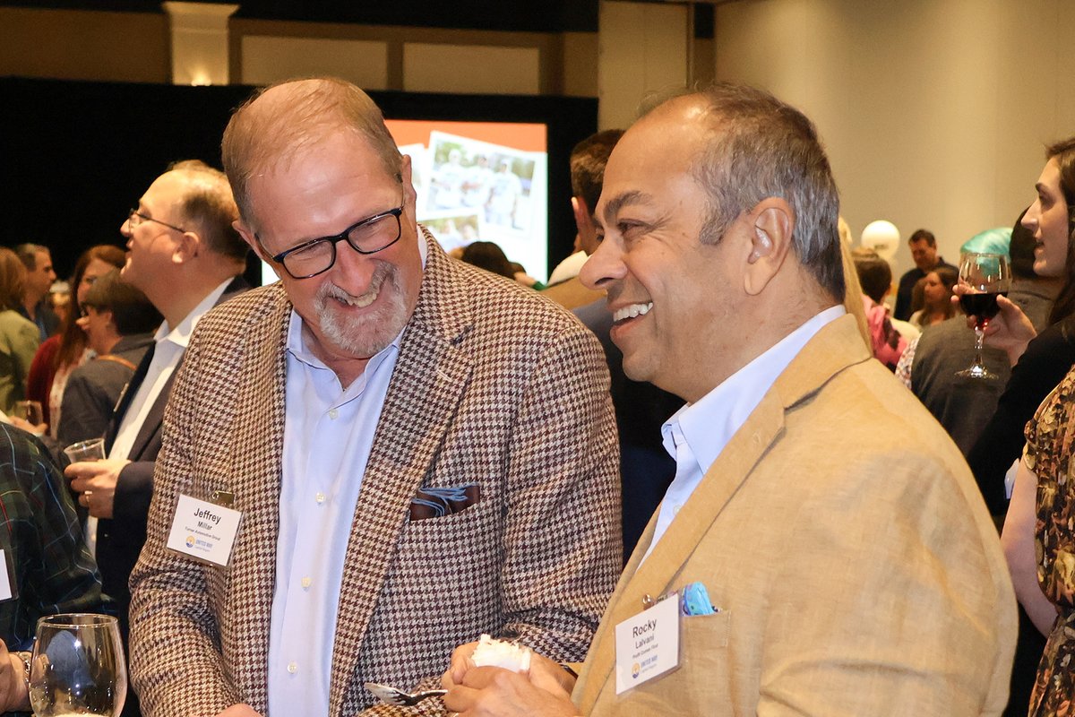 UnitedWayCapReg's tweet photo. Thx to everyone who joined us for our celebration event! Because of our generous donors we raised $9,258,441 to help our community! Thx sponsors @hersheycompany @pennsthershey @brownpluscpas @deltadentalins @hersheyent @members1stfcu @upmc @wilsbachdist @aaacentralpenn https://t.co/OLEutuvU9a