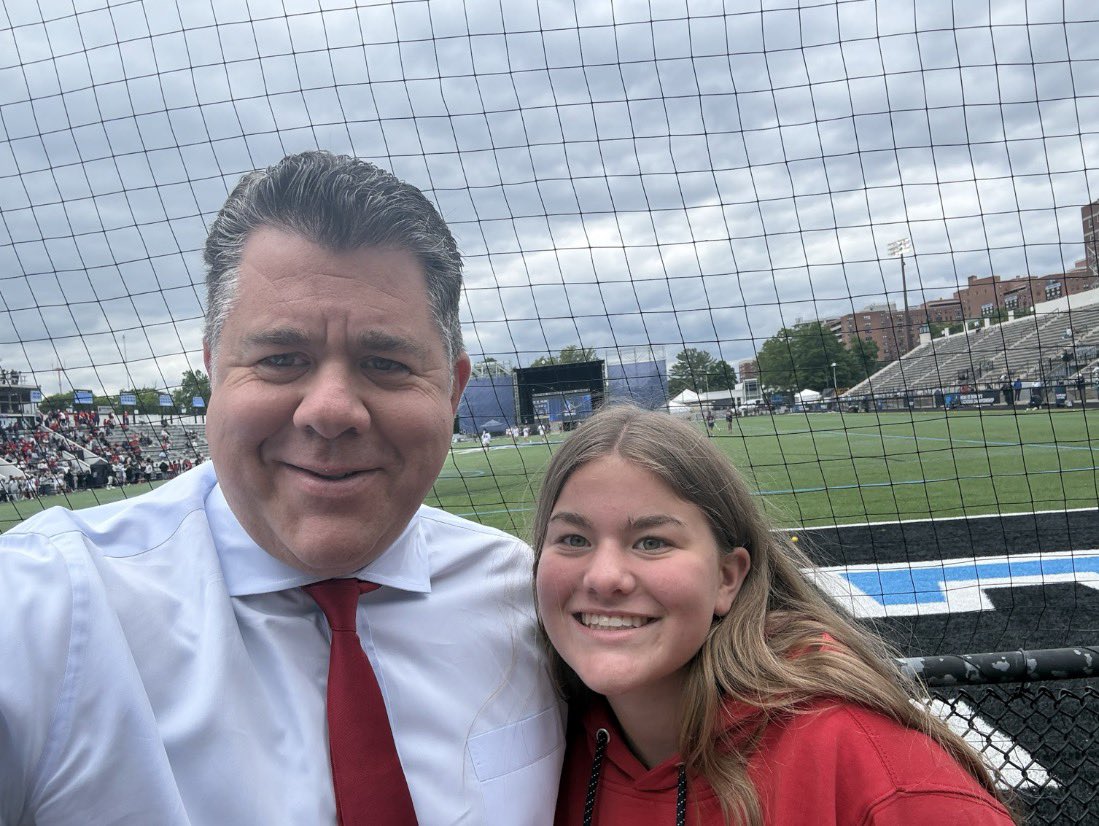 nicklalota's tweet photo. Reagan and I were on hand for a heartbreaking road loss for @StonyBrookWLAX at Johns Hopkins today.

The Seawolves led or were tied throughout the game until a late change of possession led to a fast-break goal in the final second.

Despite the tough ending, it was a tremendous performance by a team that has every reason to be proud of an outstanding season and its place among the nation’s top programs. 🌊🐺💪