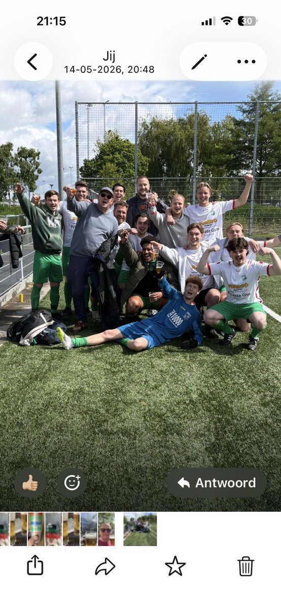 marcelvanaken's tweet photo. 8x verloren, maar de 3e helft 20x gewonnen #derdehelft #kelderklasse https://t.co/vp92Ebv6pU