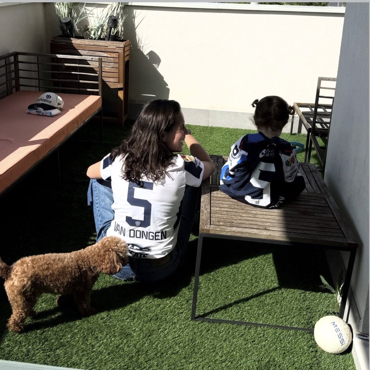 vecerro's tweet photo. Merel Van Dongen envía un mensaje de buena suerte y se declara lista para ver la Final de Rayadas. https://t.co/DIlnz4Nt6U