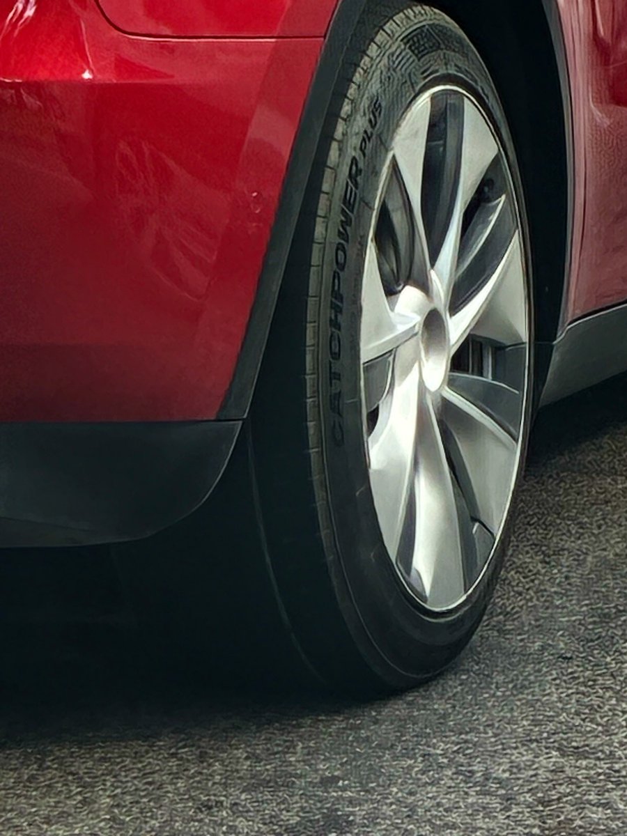 Driver tweet media