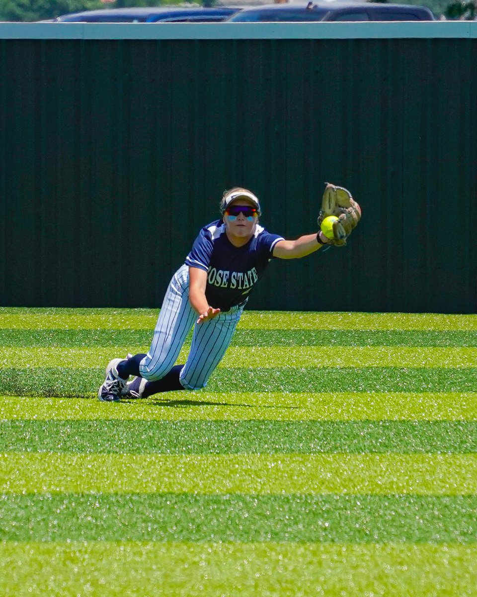 RSC_Softball's tweet photo. Ball secured ⏩️ Win secured

FINAL | Jets 2, Raiders 8

Raiders head back to Shawnee tomorrow at 12pm for round 3. 

#Season2026 | #FIRE https://t.co/IoHx5SMMms