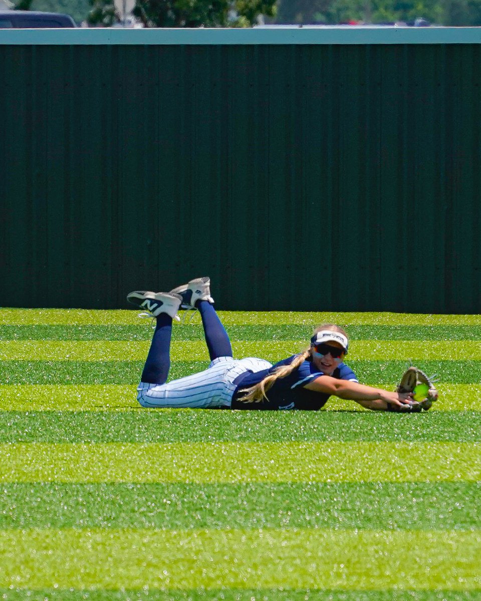 RSC_Softball's tweet photo. Ball secured ⏩️ Win secured

FINAL | Jets 2, Raiders 8

Raiders head back to Shawnee tomorrow at 12pm for round 3. 

#Season2026 | #FIRE https://t.co/IoHx5SMMms