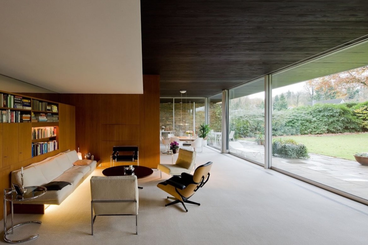 gomezdetejada's tweet photo. Casa Pescher, Wuppertal, Alemania. Richard Neutra, 1969.

Uno de los últimos proyectos residenciales de Neutra, terminado poco antes de su muerte.

Fotos: @iwanbaan https://t.co/kSo0ptuxCn