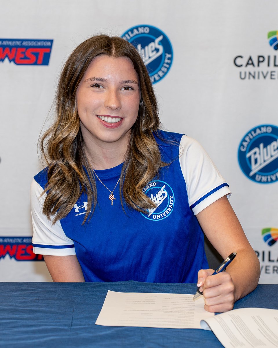 CapilanoBlues's tweet photo. The @CapilanoU Blues are happy to announce the signing of Marina Medeiros to the women's soccer team!

She is a 5'4" striker/winger from Burnaby, BC, Burnaby North Secondary, and Fusion Soccer Club.

Congratulations, Marina!

#GoBlues #BleedBlue #CapU https://t.co/aruPnWDNvf