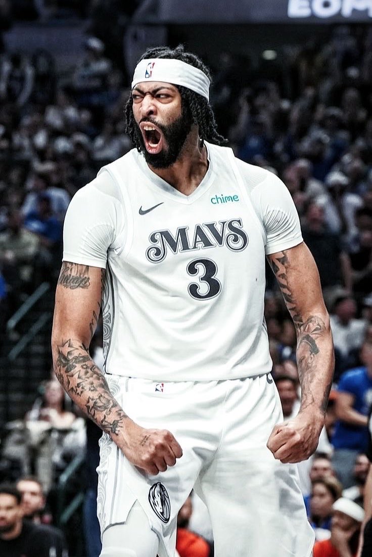 AoC NBA tweet media