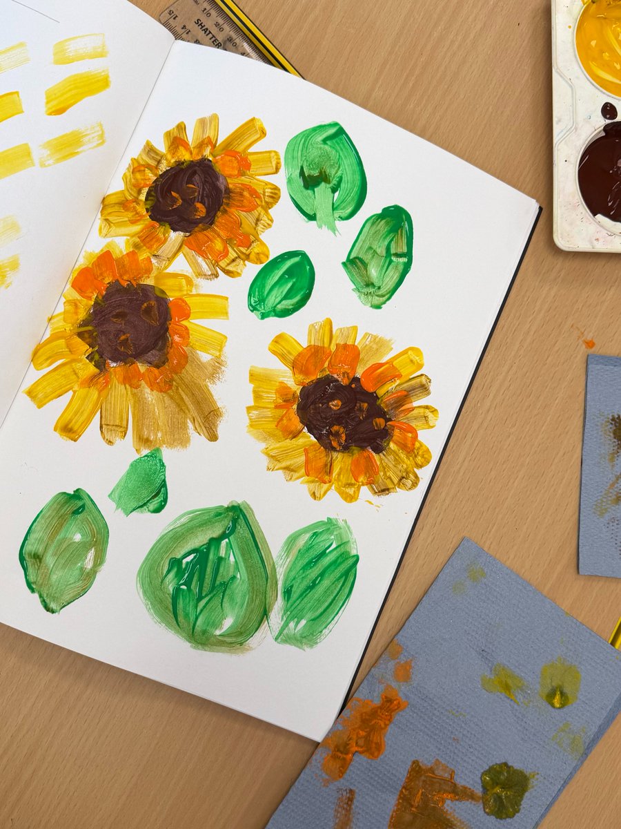 dixons_mb's tweet photo. Using lots of bold dashes and dots, year 1 have experimented with painting sunflowers in the expressive style of Vincent van Gogh #vangogh #painting #year1art #expression #markmaking #texture #shape #commitment https://t.co/3ZXbb0E2FQ