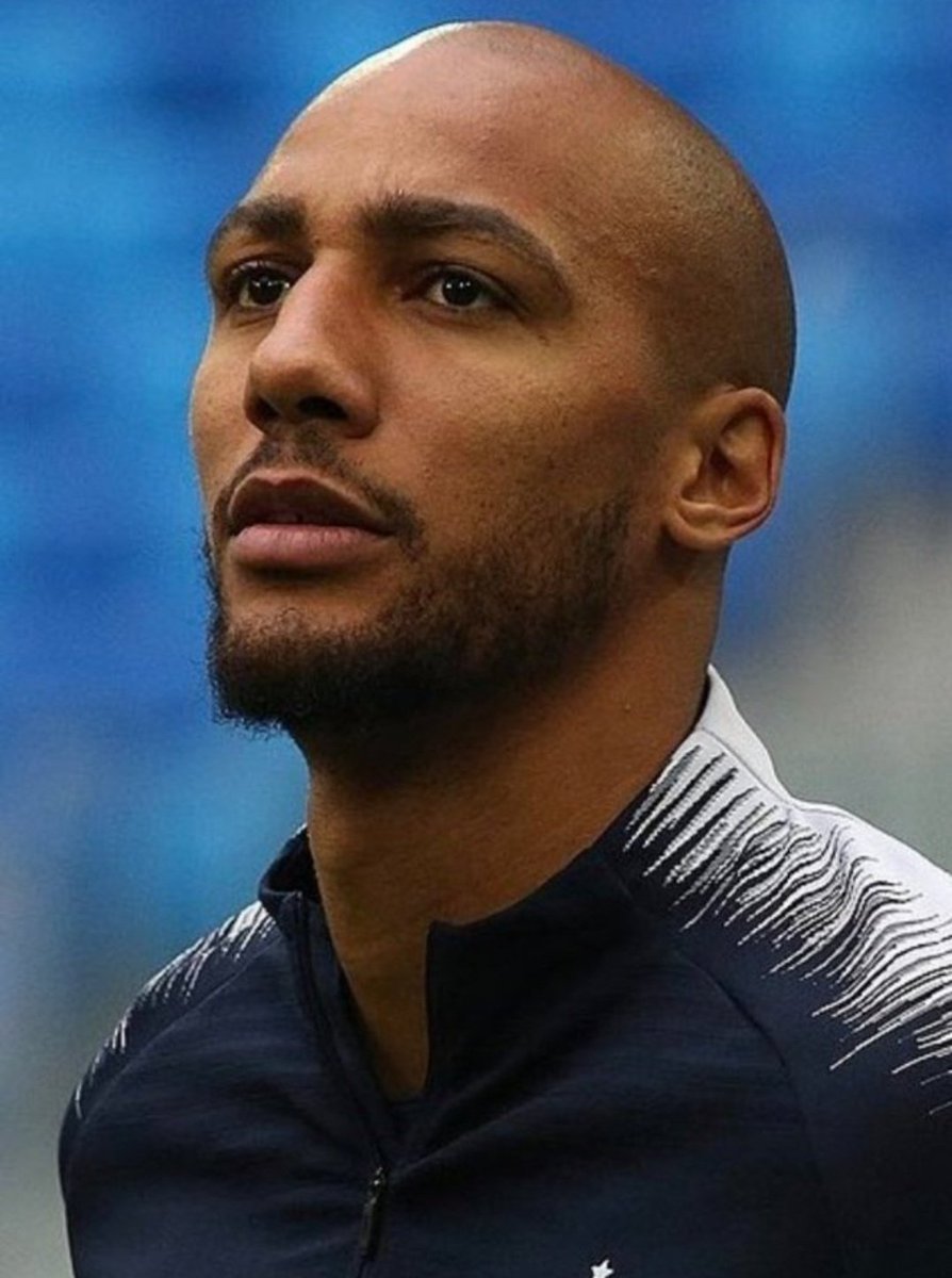 Messiah Yaniss 🇨🇵🇩🇿🇸🇳 tweet media