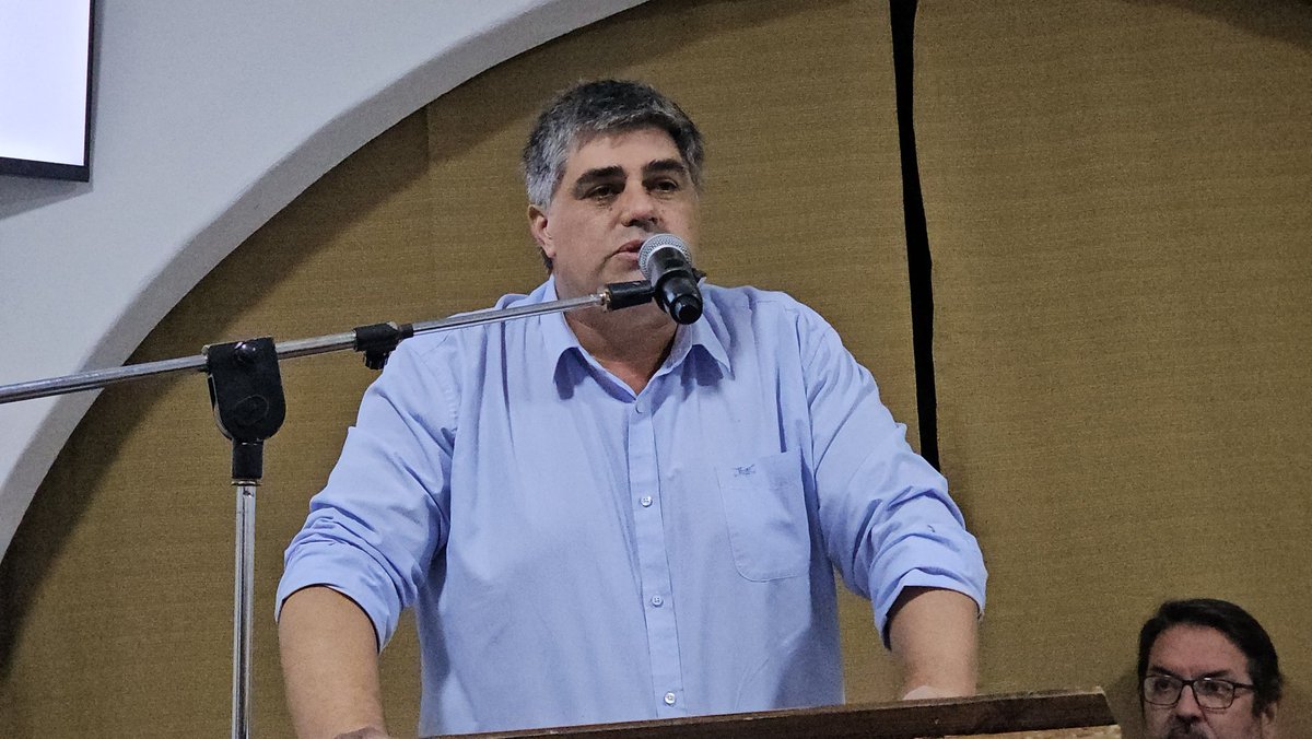 MunicipioNB's tweet photo. Audiencia Pública 2026 en Nuevo Berlín.

​En el Centro Democrático, se cumplió con una nueva jornada de democracia ciudadana. 
El Alcalde y el cuerpo de Concejales, con la presencia del Intendente Departamental Arq. Guillermo Levratto y directores de la Intendencia de Río Negro, https://t.co/0d37oTc2QH