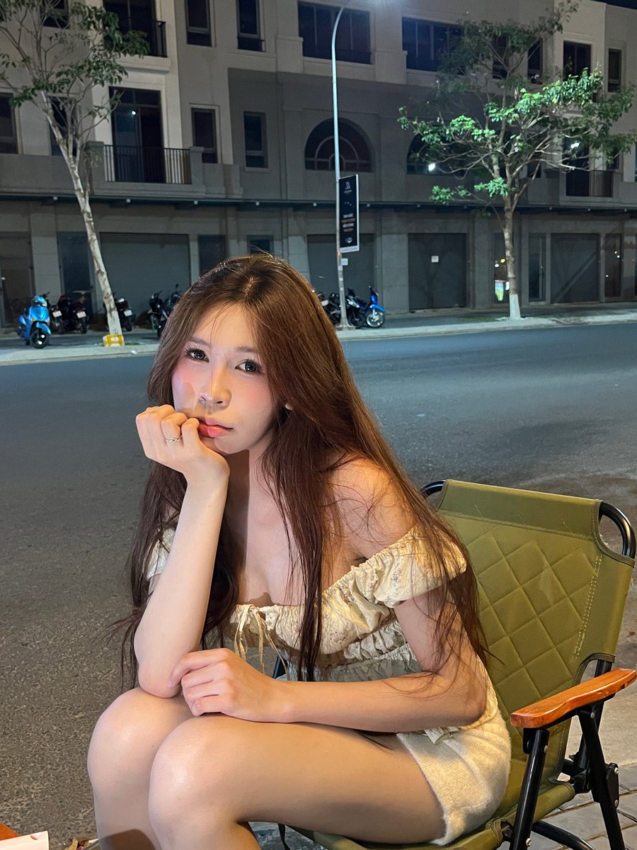thỏ tweet media