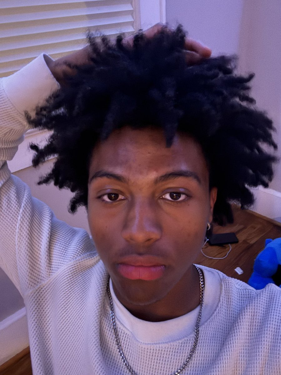 Treyshark tweet media