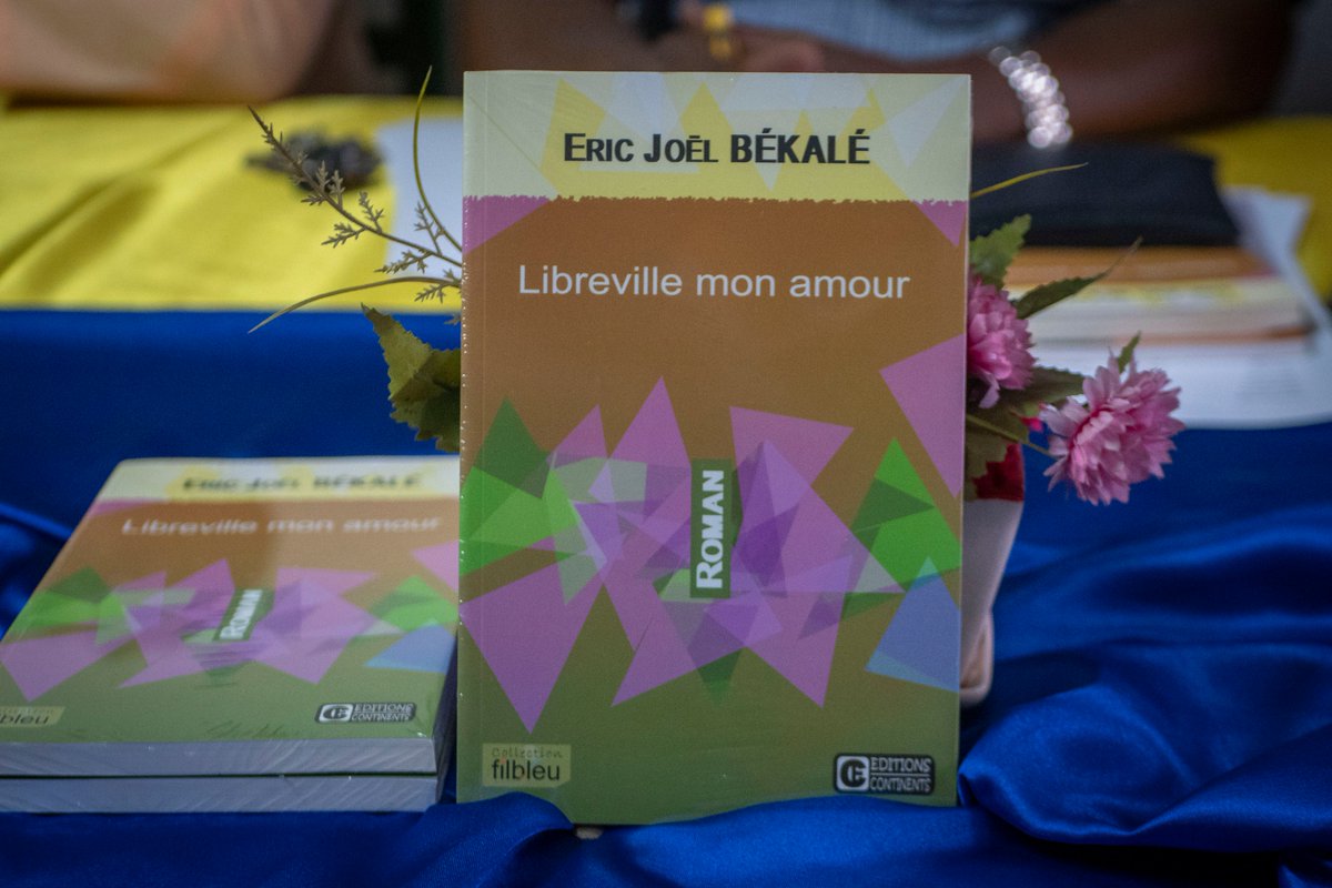 ndambovision's tweet photo. "Libreville mon amour", nouveau roman d'Eric Joël Békalé! 

Ce mardi 12 Mai 2026 au siège de l'union des écrivains gabonais (UDEG) s'est déroulée la conférence axée sur la présentation du nouveau roman de l'écrivain gabonais Eric Joël Békalé intitulé "Libreville mon amour". https://t.co/MgOVnCATi3