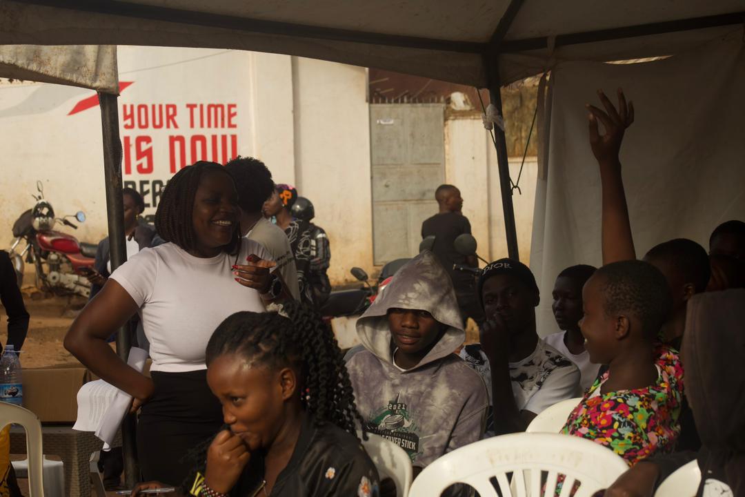uyahf1's tweet photo. “Residents received free HIV testing, malaria, typhoid, TB screening, STI/UTI treatment, and family planning services during the mobile clinic outreach in Nakawa Division.”
@RHUganda @tikoafrica @MinofHealthUG @AnsaSRHR @SRHRAllianceUg 
#Tosirika #EveryHourMatters https://t.co/p1AsUWVFqb
