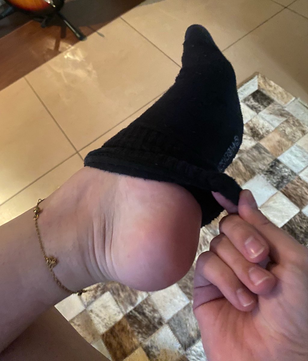 findommehera's tweet photo. Sock + Bare Heel. What do you think? https://t.co/0i0khAfET4