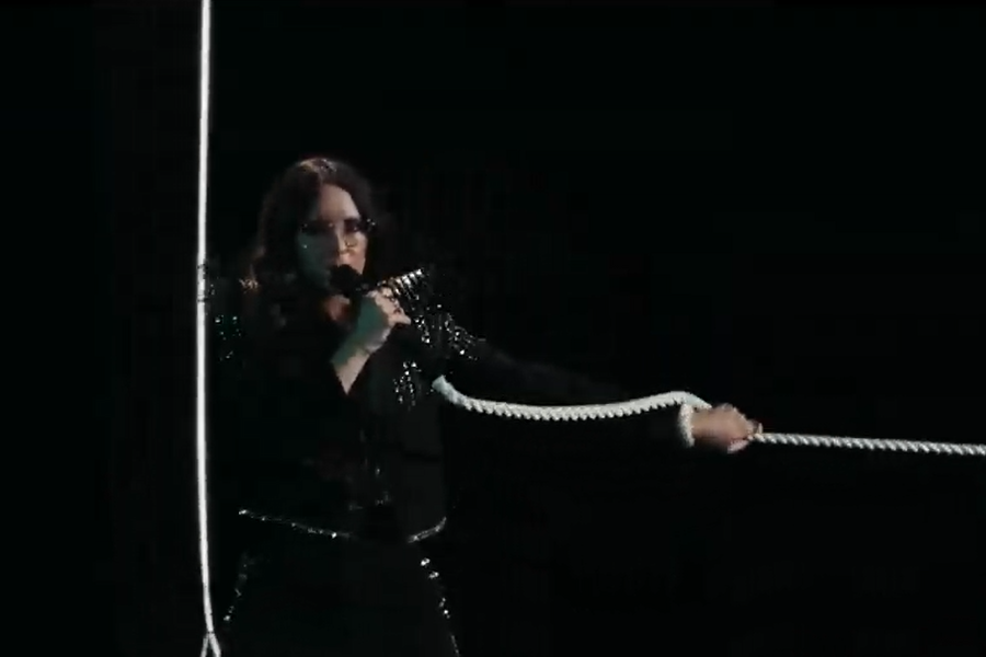 alexdosX's tweet photo. 🇨🇭 Switzerland always bring quality song to #eurovision
Best one so far, especially if you really listen closely to the lyrics 👌🏻 Kudos. Take my 12 points, Alice! https://t.co/tJXWUKKz2E