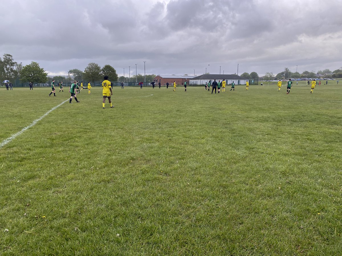 EvertonColPDP's tweet photo. Not our night tonight losing out narrowly to @knowsleyvilla Well done on your win lads. 👏🏻 We go again this coming weekend. #UpTheCelts 🟢⚫️ https://t.co/OmoeXyMEXy