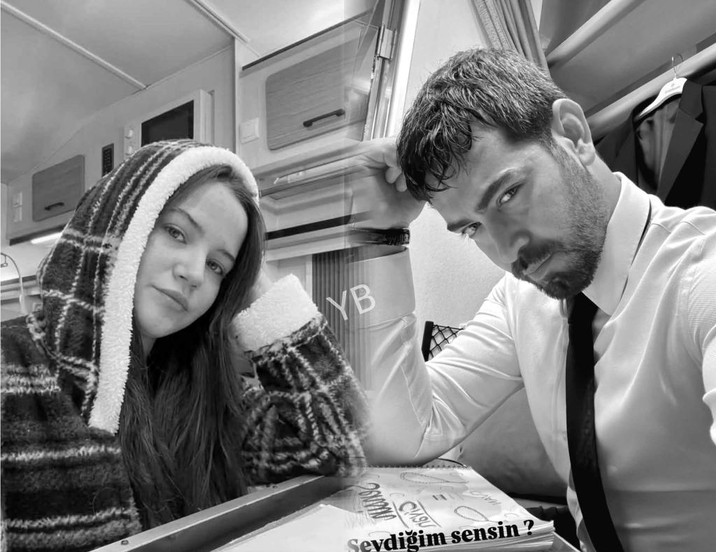 yasmi51884's tweet photo. 🐣🤍💪

#YağmurYüksel #BarışBaktaş 
#YağBar https://t.co/dxGtDX0shp