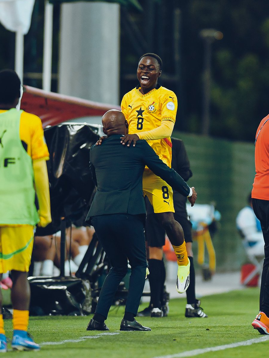 CAF Online tweet media