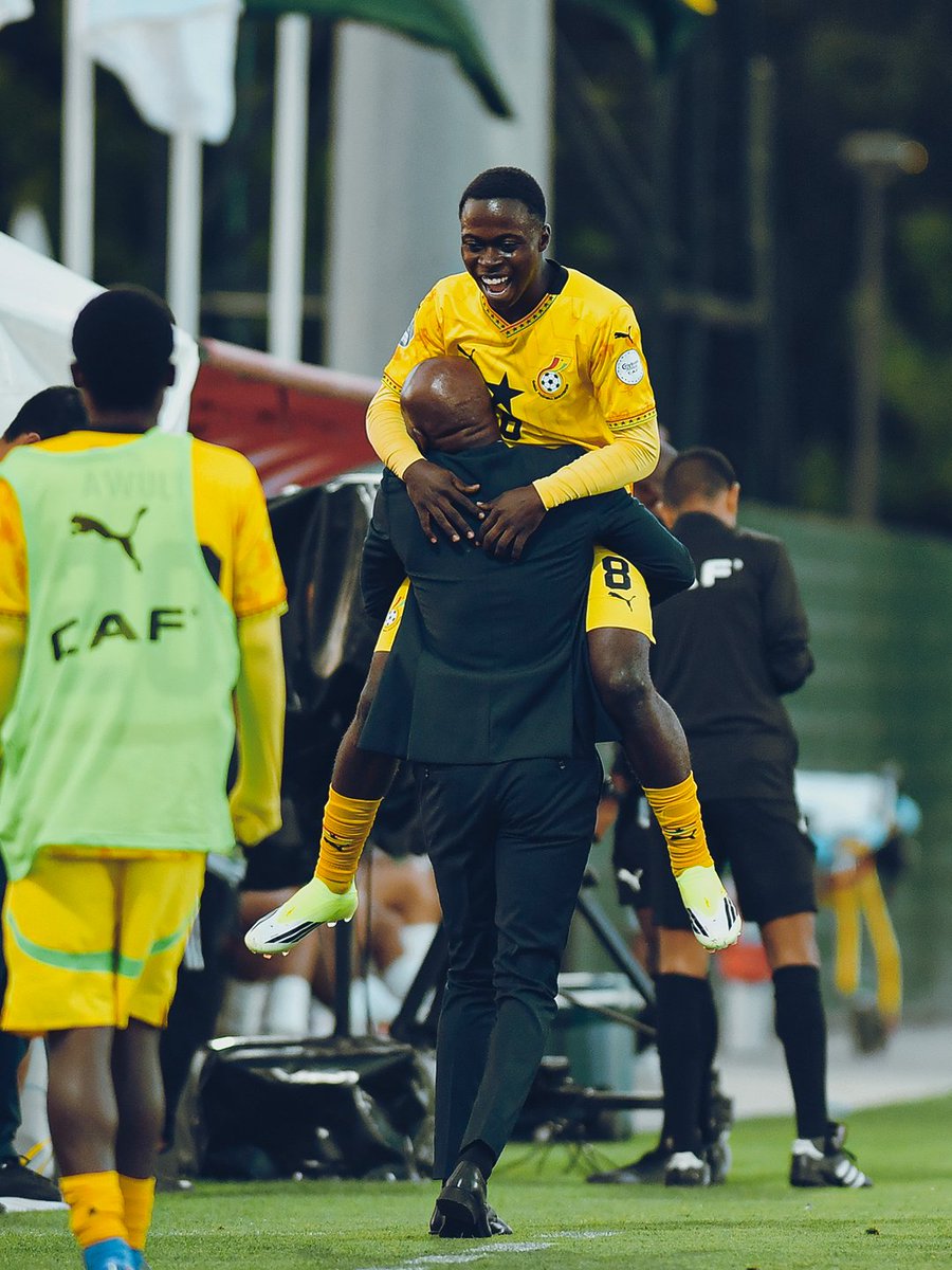 CAF Online tweet media