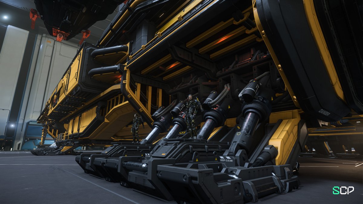 aitord_'s tweet photo. Love the massive landing gear of the Drake Ironclad 💛 We're so tiny! @RobertsSpaceInd #Drake #Ironclad  #DefenseCon2956 #ScandalProject https://t.co/ioQeIS7z4U