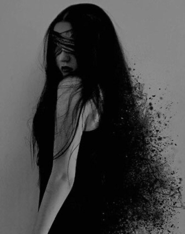 Dark Sister 🖤 tweet media